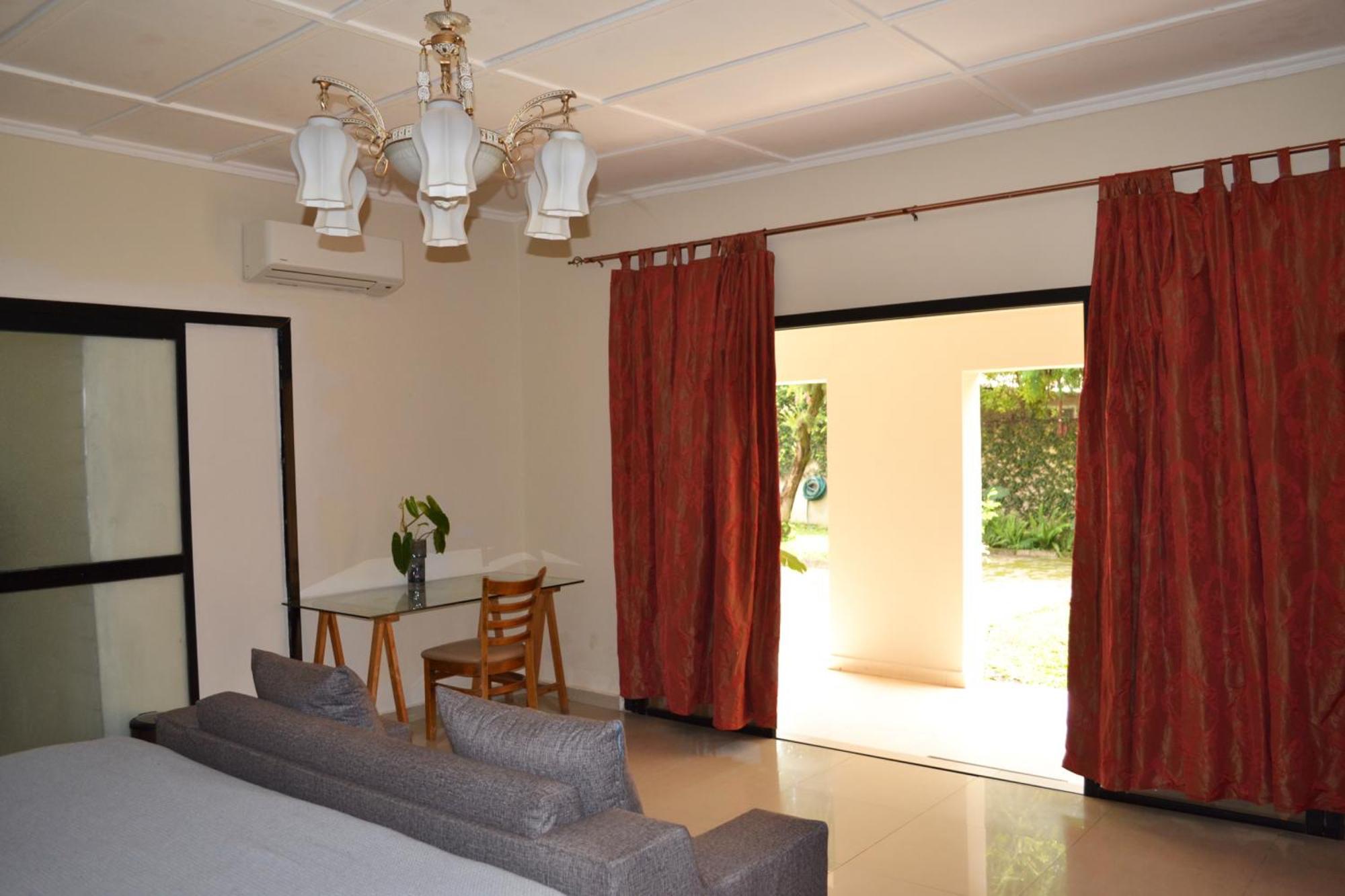 Bougainvilla Boutique Hotel & Restaurant Lubumbashi Esterno foto